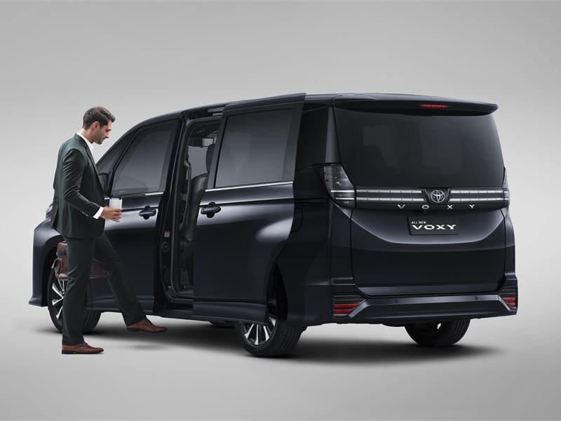 Dual Sliding Door with New Kick Sensor (1)