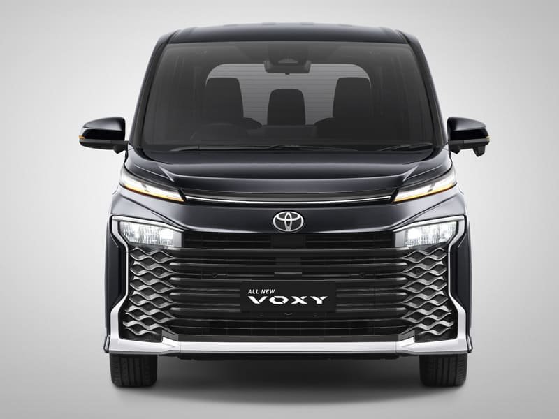 New Resilient Front Bumper and Intriguing Grille Design (1)